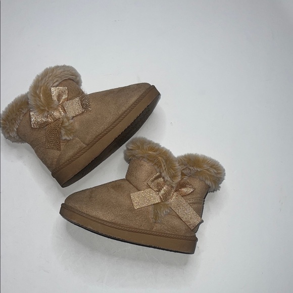 First Steps Other - Cozy Tan Kids Boots with Bow
